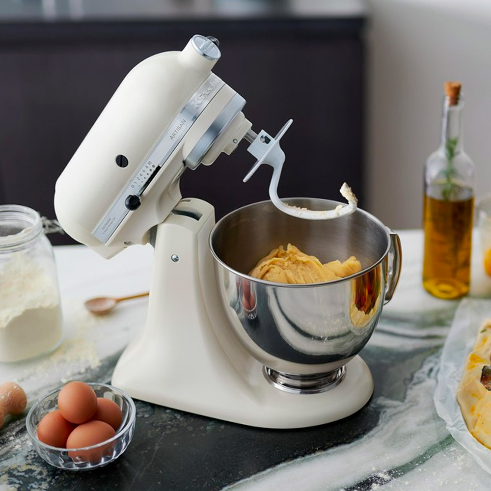 KitchenAid Artisan Series Tilt-Head Stand Mixer 4.8L