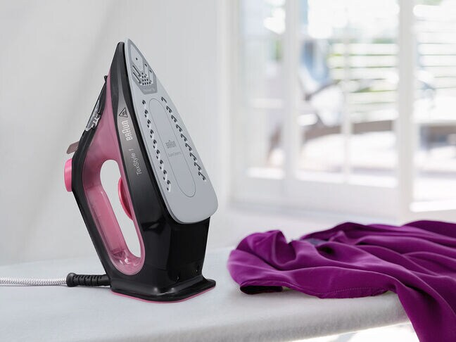 Braun TexStyle 1 Steam Iron