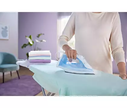 Philips EasySpeed Steam Iron 2000 Watts